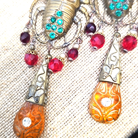 Czech Shoulder Duster Earrings - Picture 3 of 8